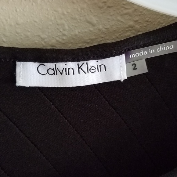 Black dress, pleated - Picture 3 of 3